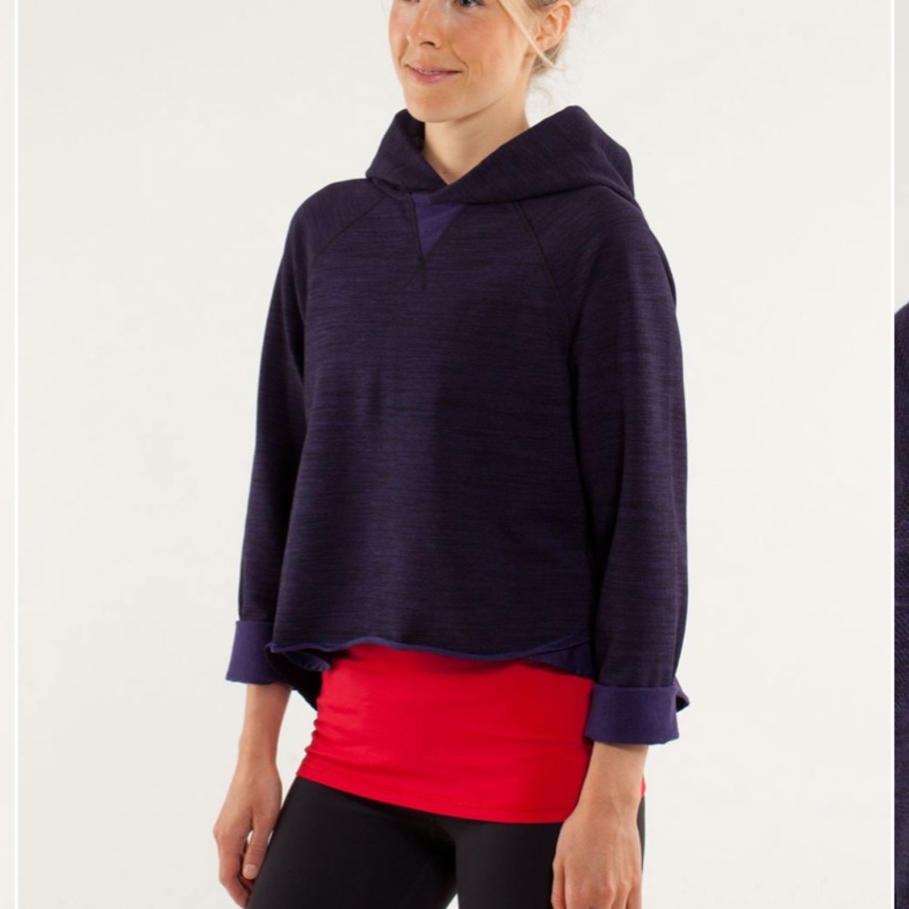 Lululemon Pull Me Over Hoodie